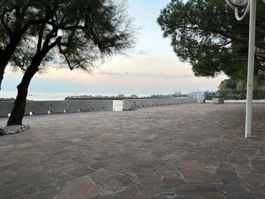 Amedeo'S Sea House Lägenhet Trieste Exteriör bild