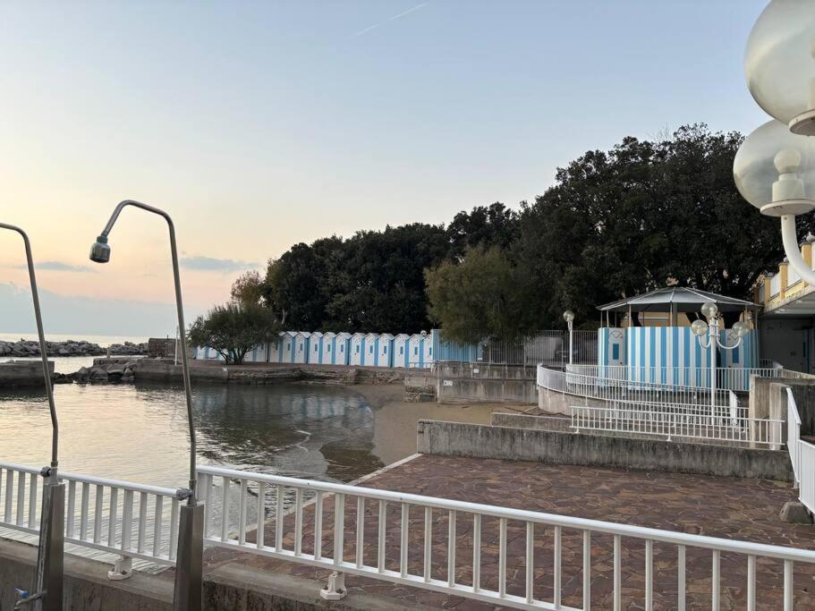 Amedeo'S Sea House Lägenhet Trieste Exteriör bild